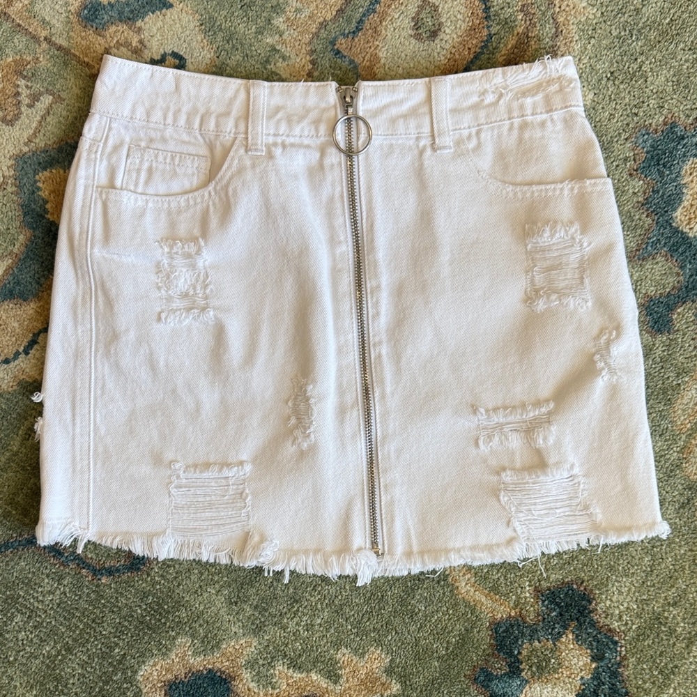 Zipper front denim skirt - distressed - size small